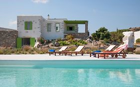 Villa Aeolos With 2 Private Pools